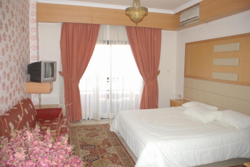 Platinum Hotel image 17