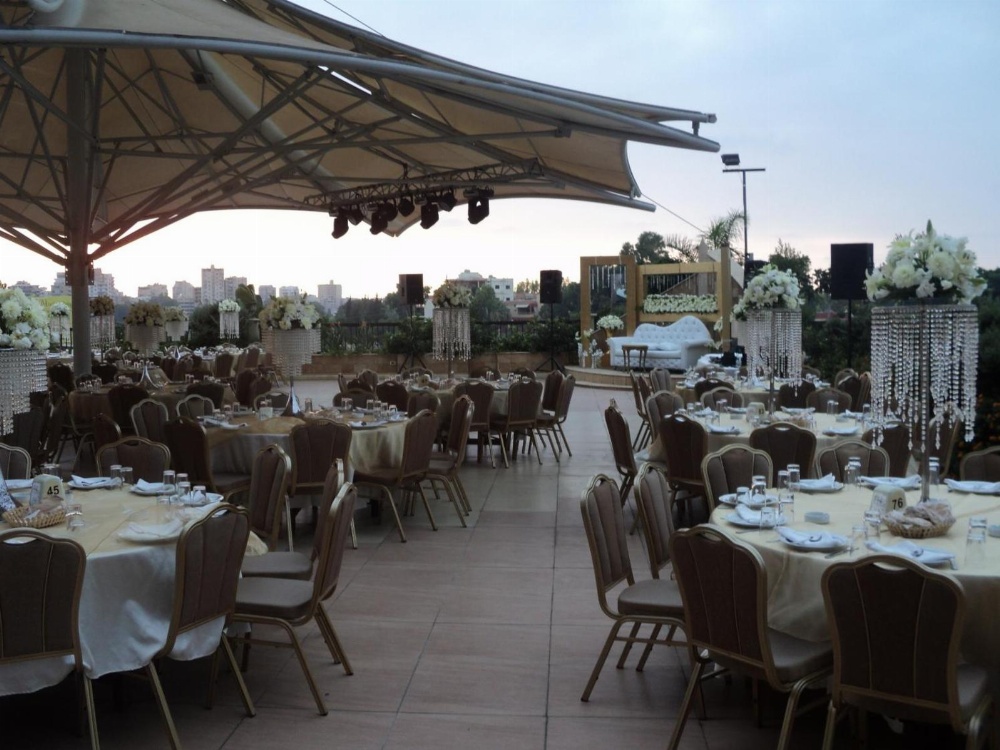 Platinum Hotel Main image